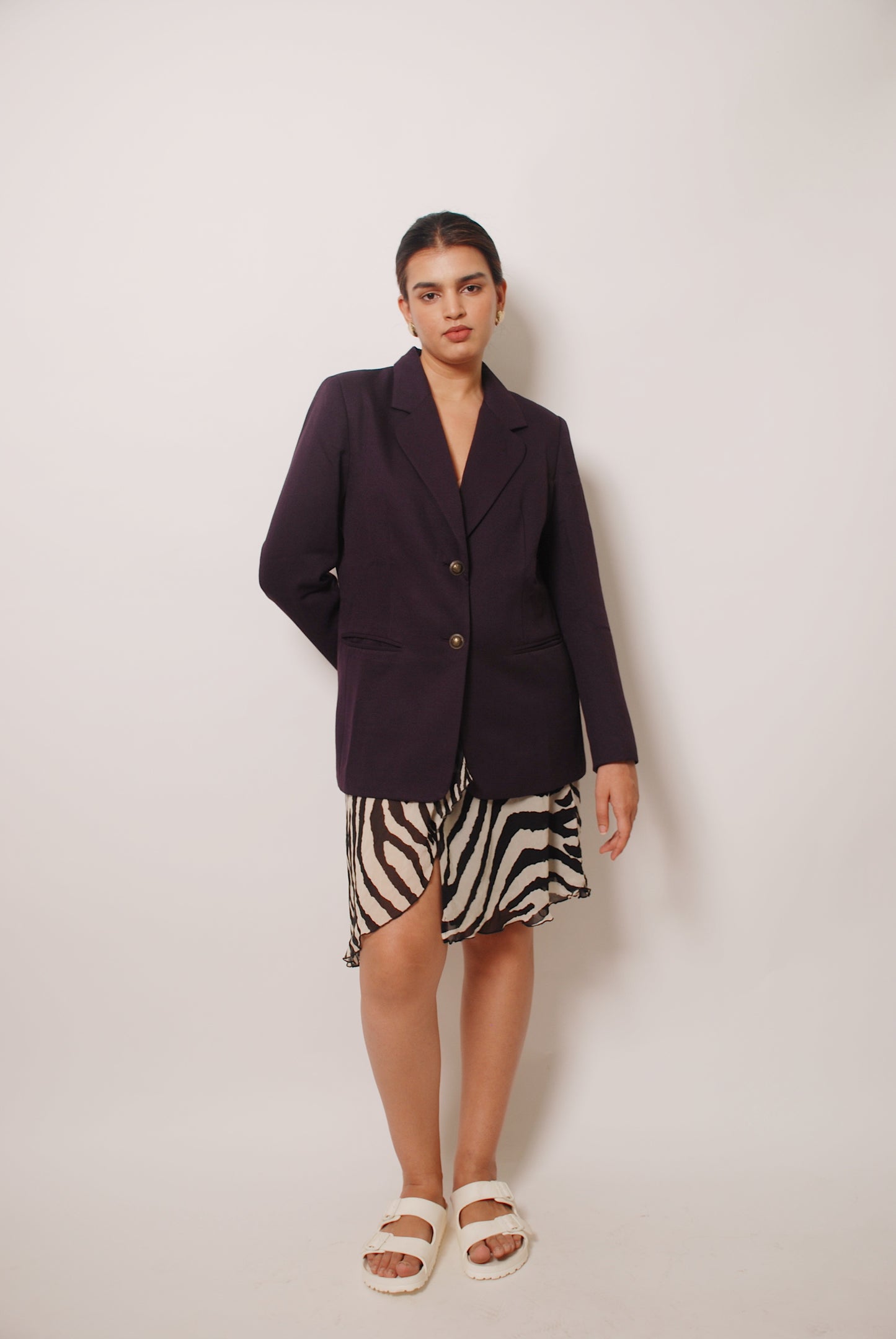 Vintage dark purple blazer with ornamental buttons