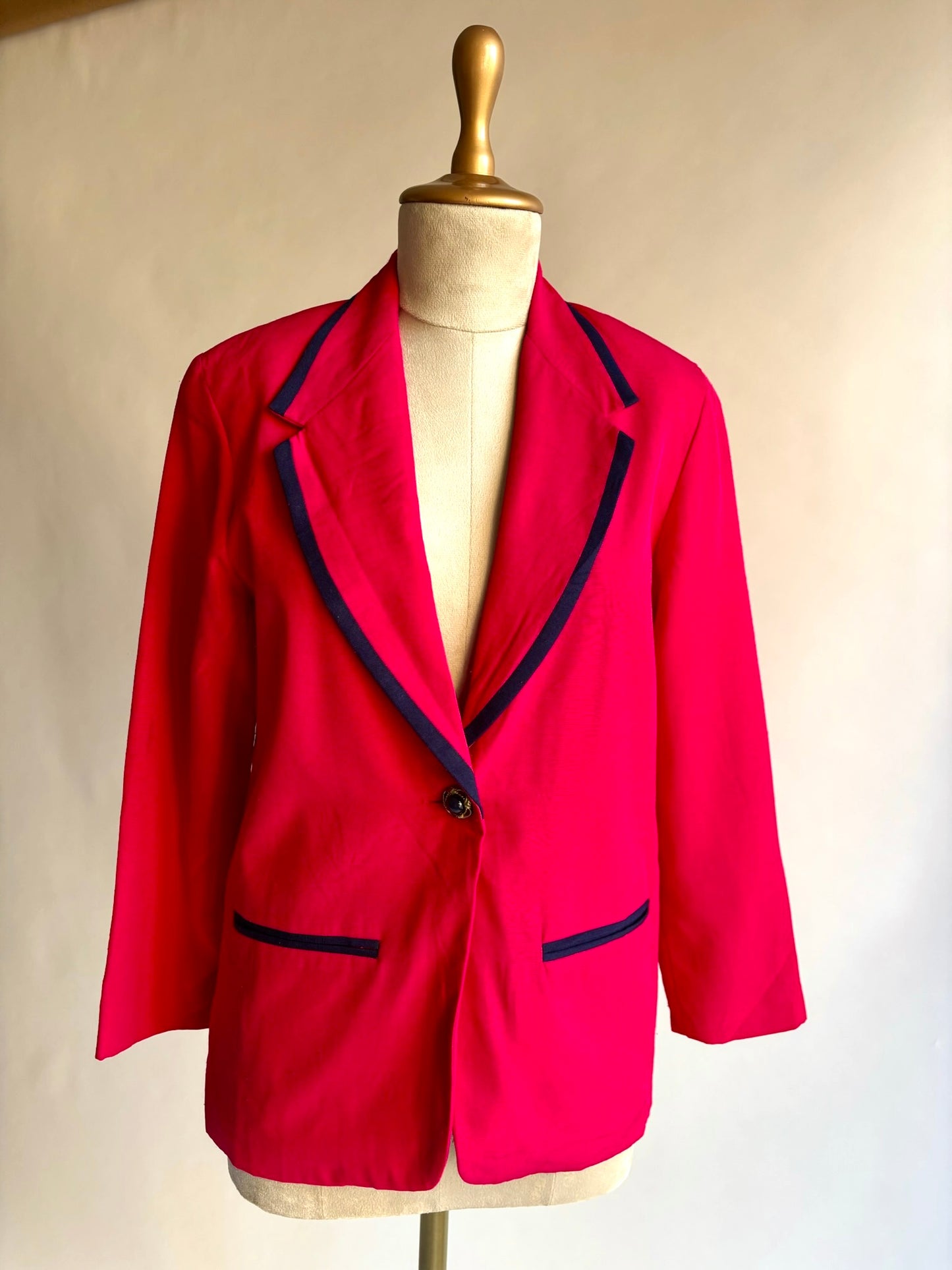 Vintage pink piped blazer