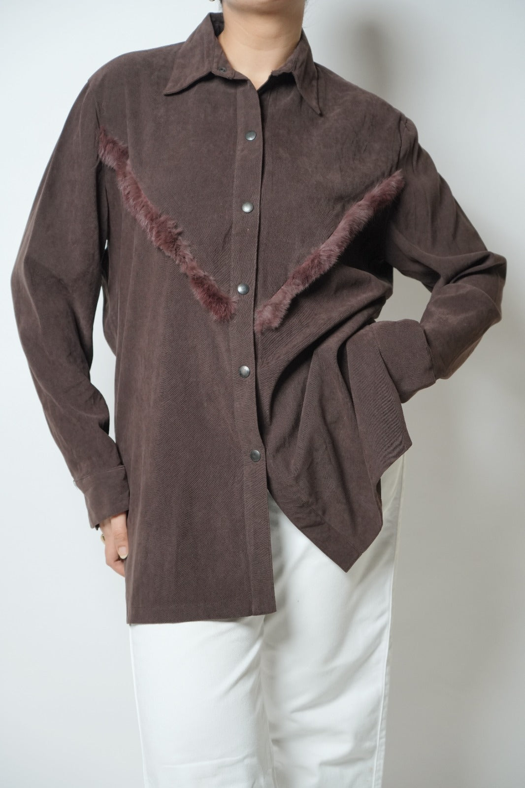 Vintage brown shirt with fur detailing