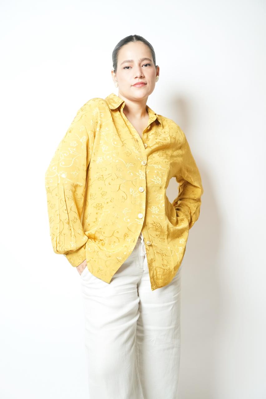 Vintage mustard yellow floral shirt