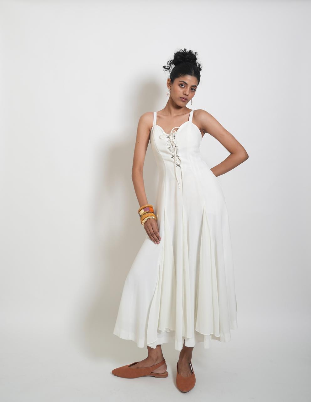 Vintage white solid midi dress