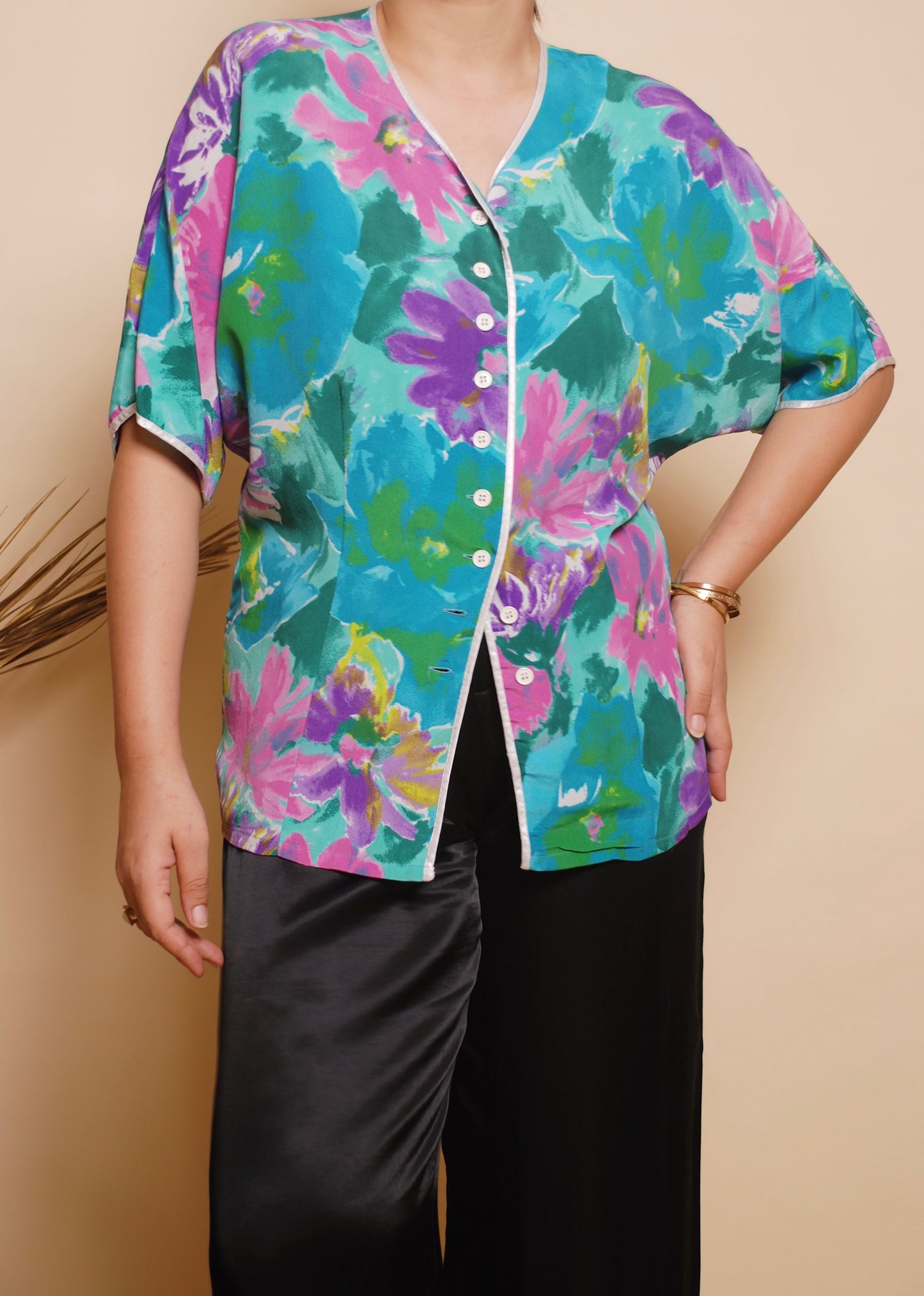 Multicolour floral v-neck blouse