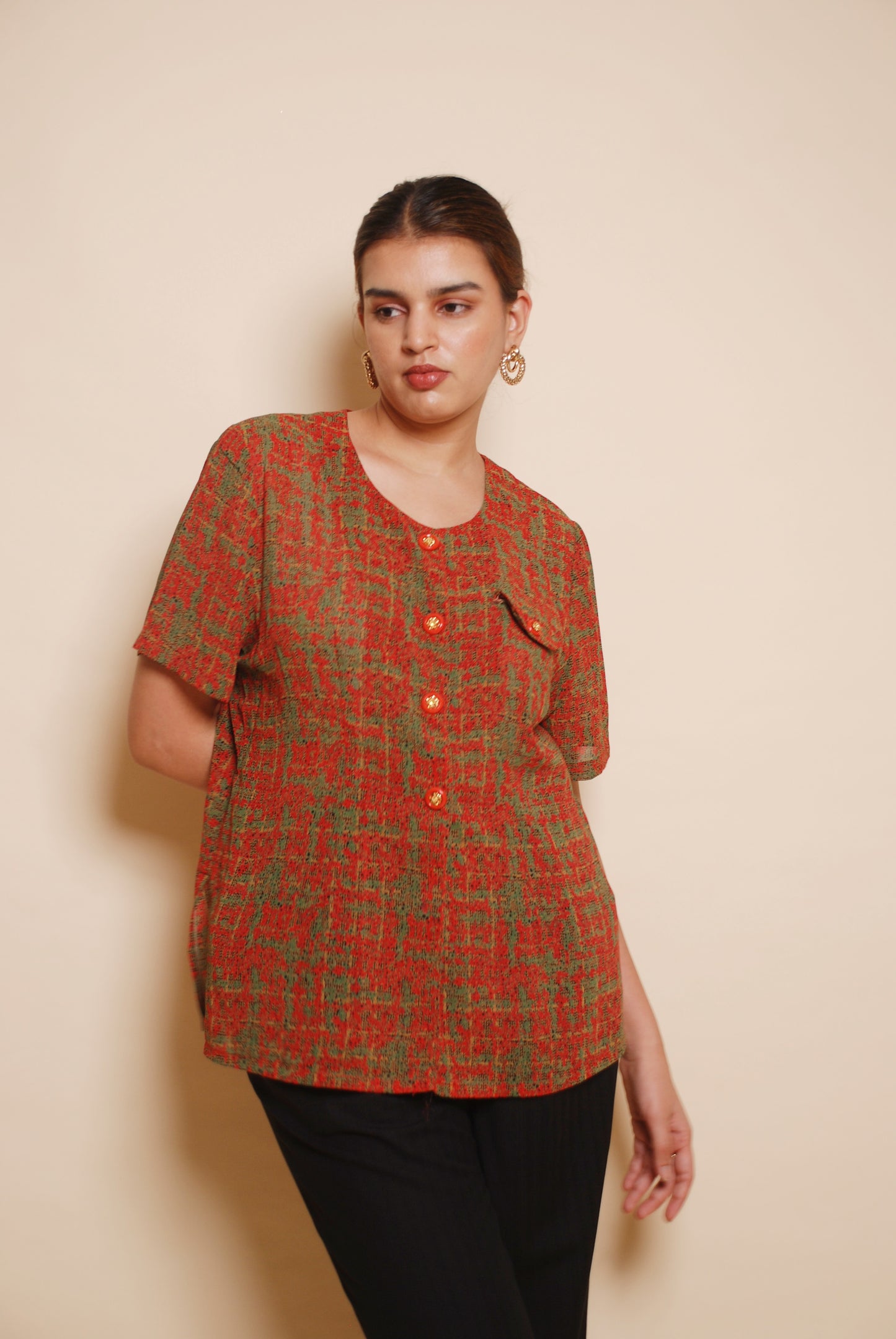 Red & green u-neck blouse