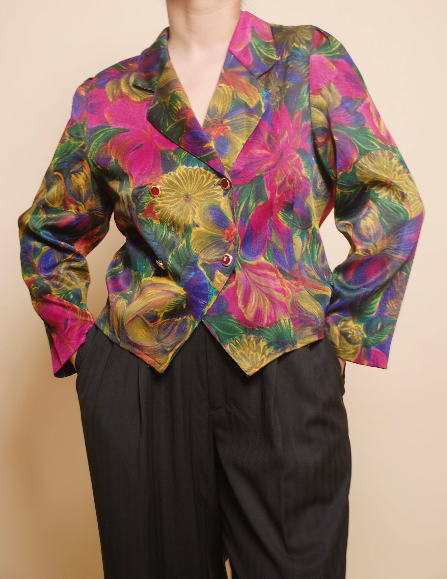 Multicolor floral double breasted shirt with ornamental buttons