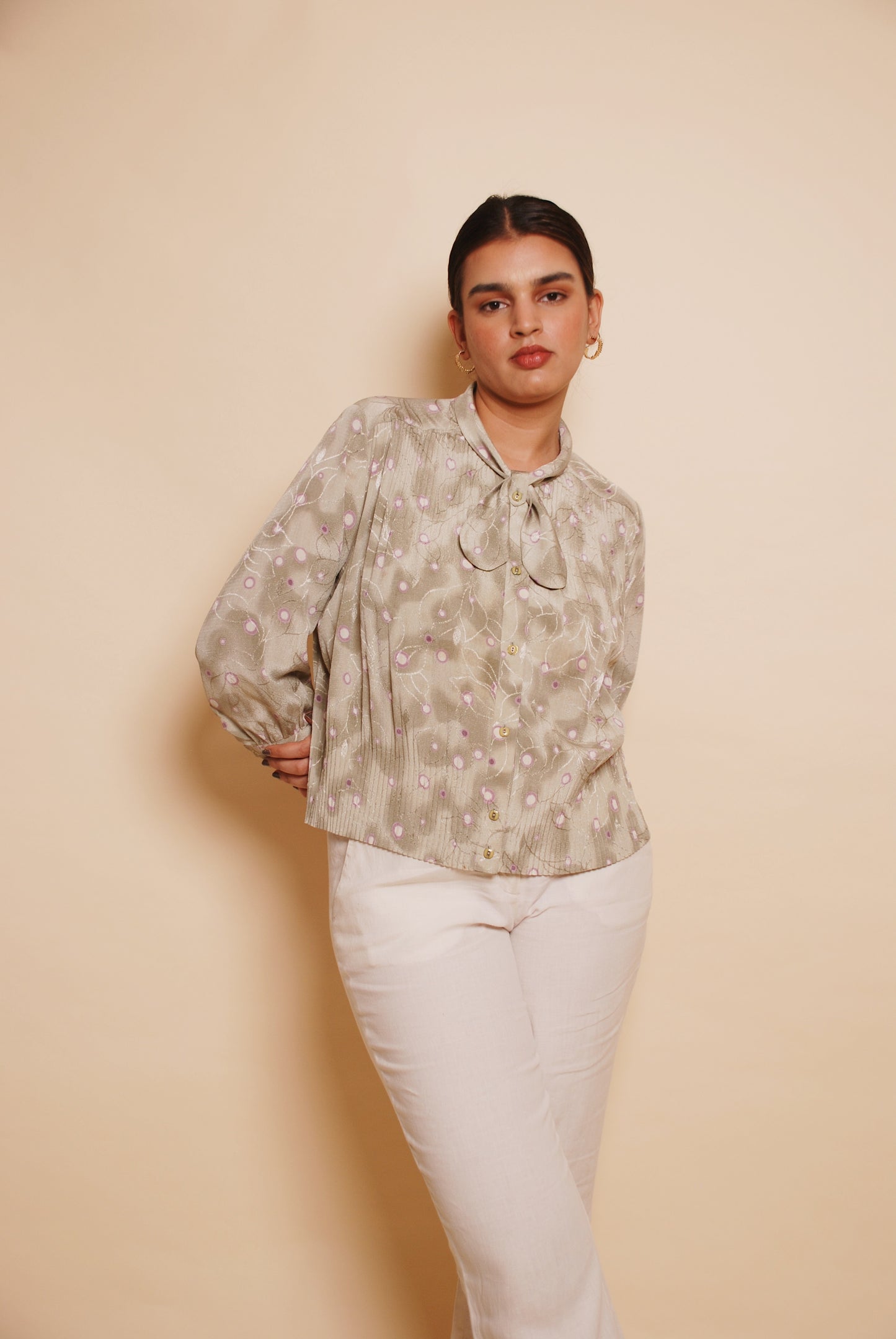 Green printed short sleeve blouse