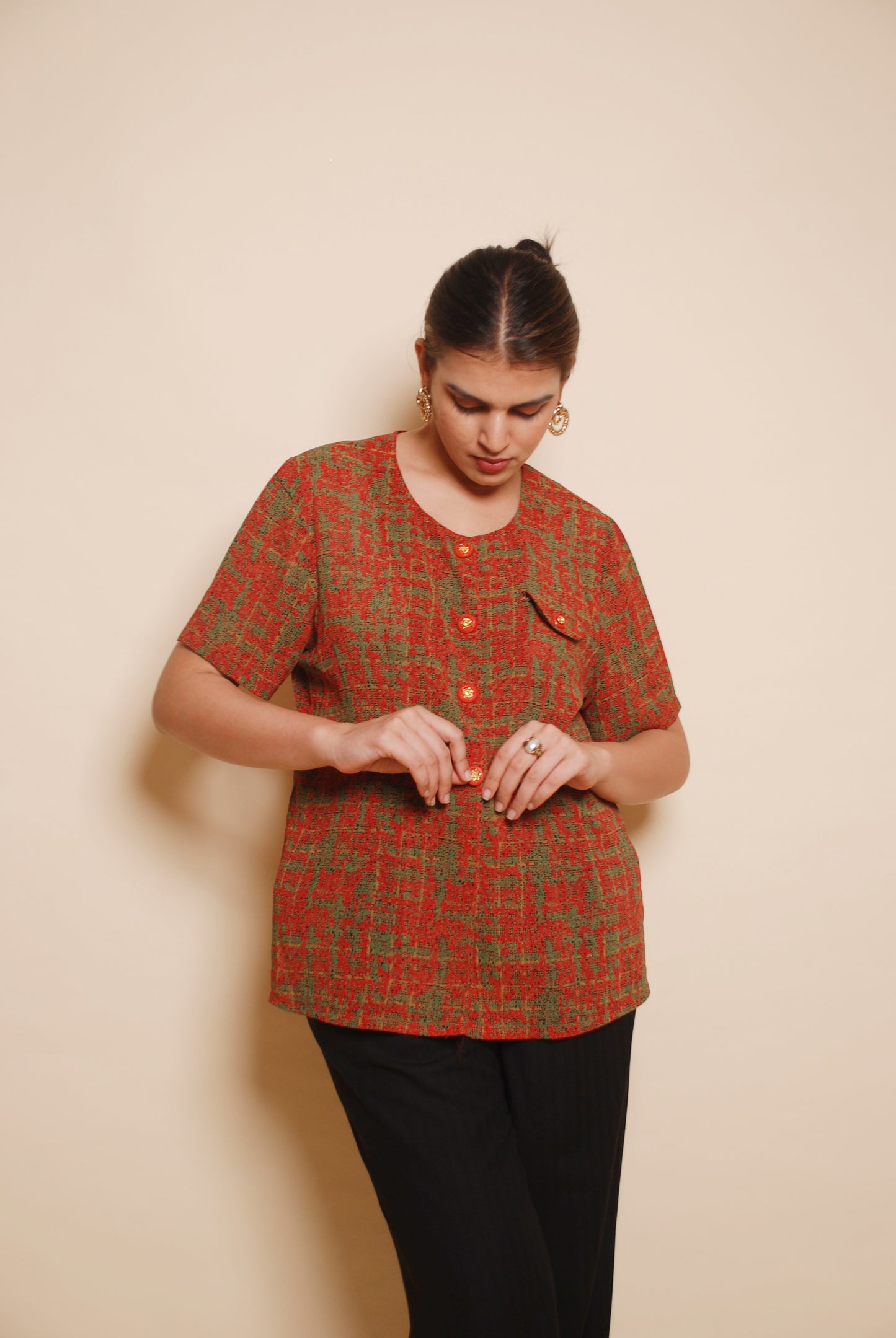 Red & green u-neck blouse