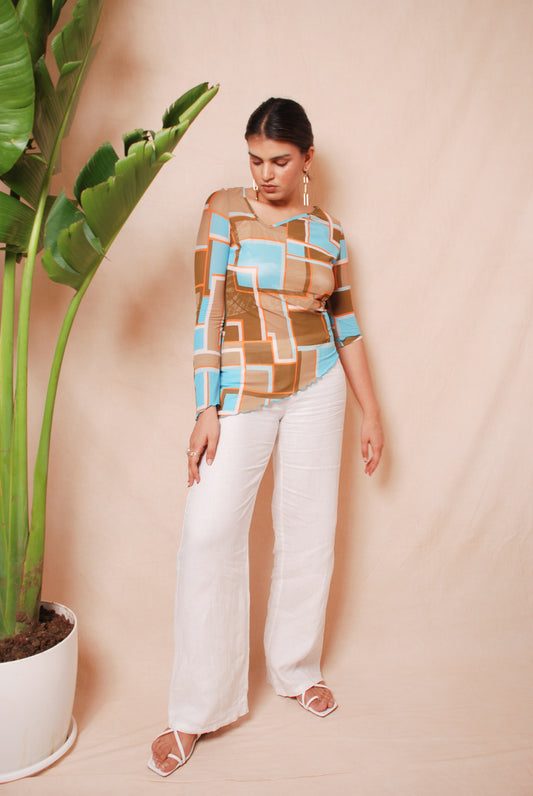 Multicolour asymmetric geometric print mesh top