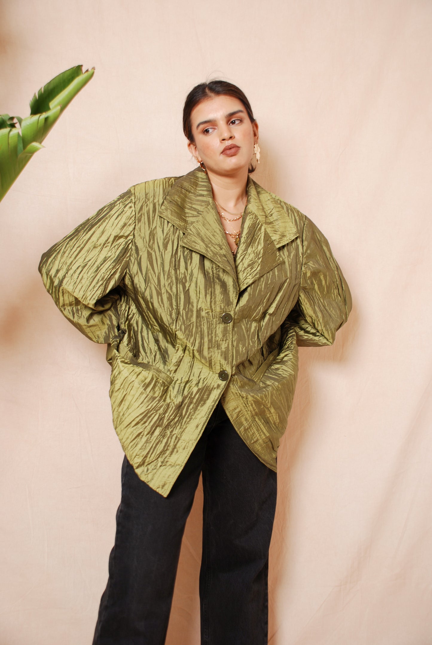 Green textured full sleeve jacket