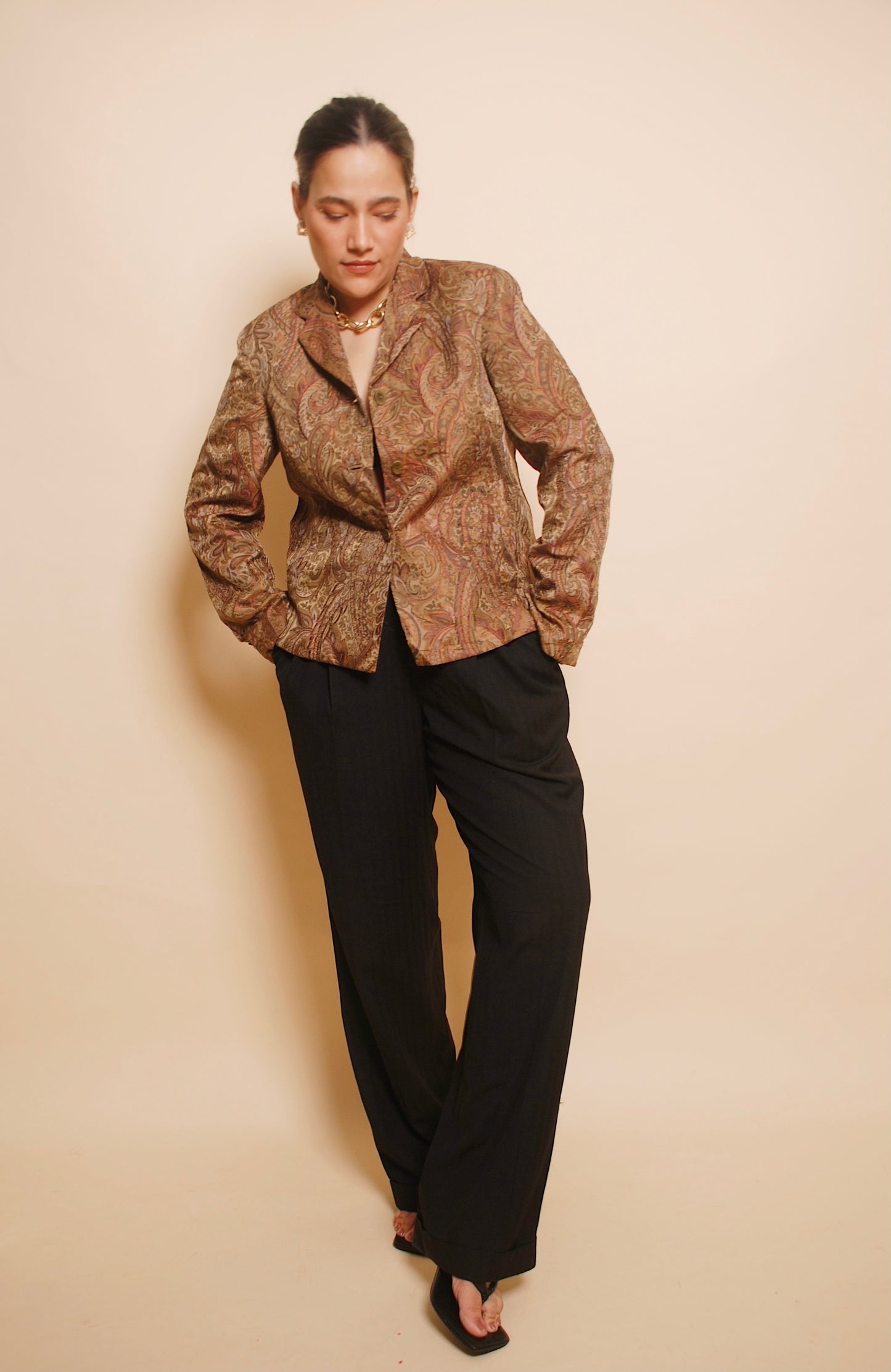 Vintage brown three button blazer